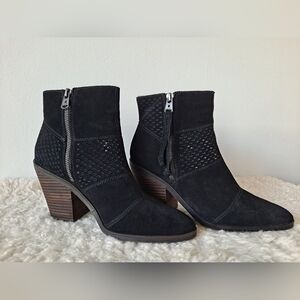 Lucky Brand Ramses Booties. Size 8.5